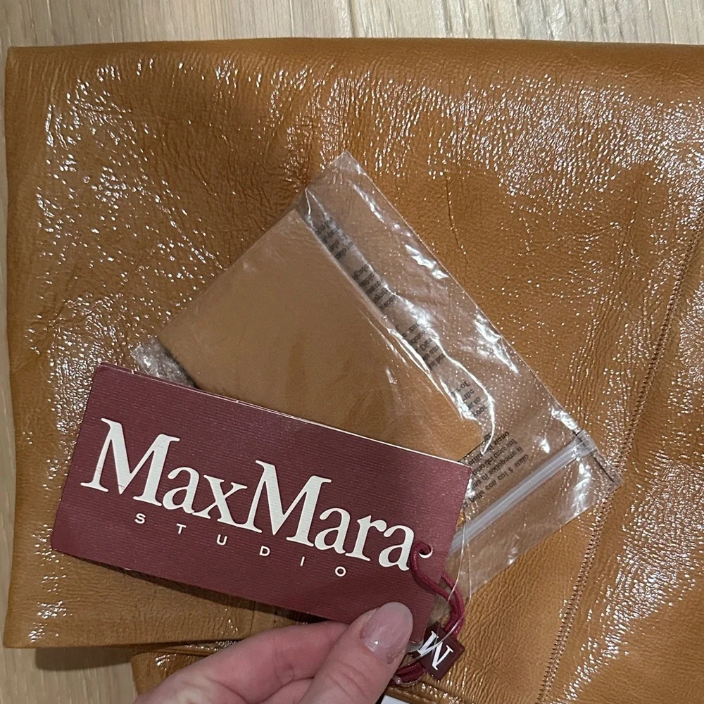 MaxMara Shimmering Brown Skirt - Picture 3 of 4